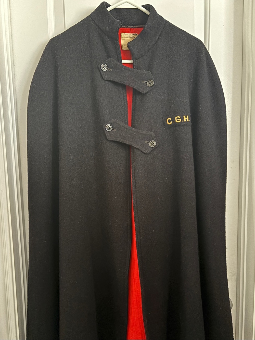 Vintage Men's Heavy Wool Button-Front Cape Coat Holiday Winter